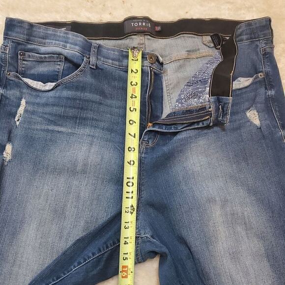 Torrid Sky High Skinny Premium Stretch High-Rise Jeans, Size 26R - Picture 6 of 8